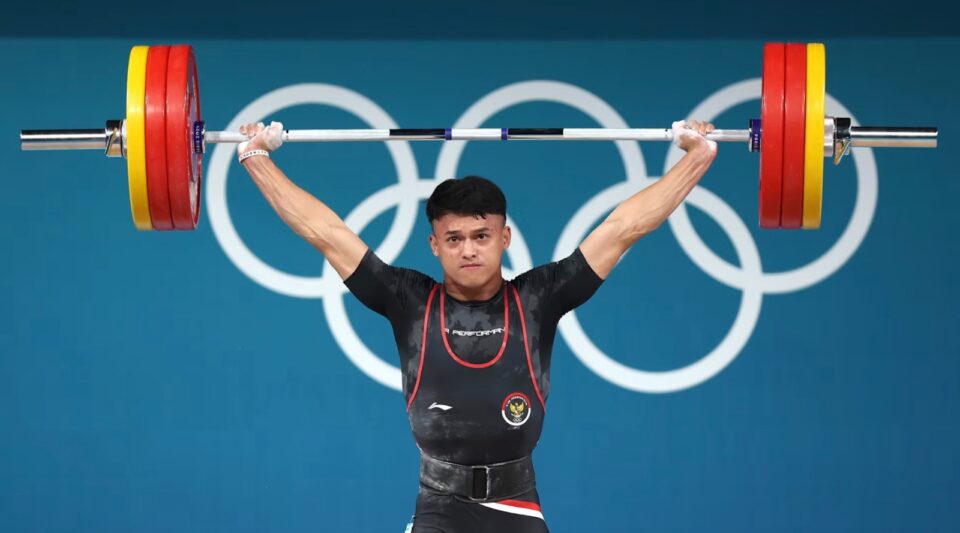Rizki Juniansyah meraih medali emas Olimpiade 2024